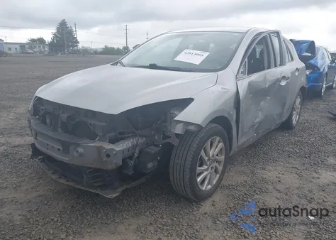 2012 Mazda Mazda3 I Touring z USA, uszkodzony, nr VIN JM1BL1L8XC1596112